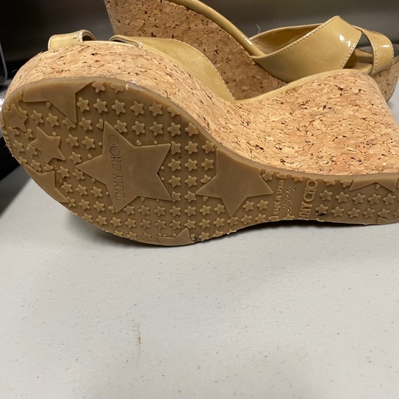 SOLD Jimmy Choo Slides beige patent leather. - Picture 3 of 4